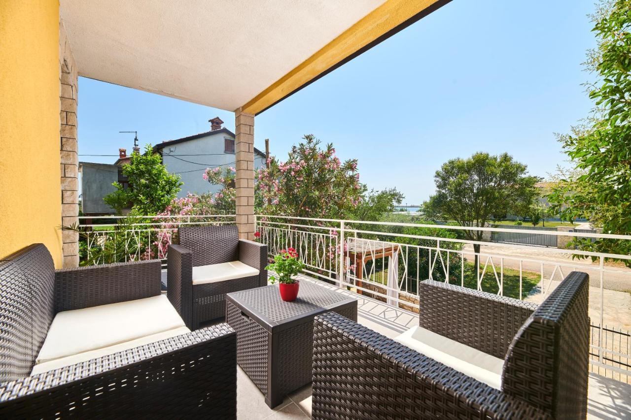 Belvedere Apartments Umag Extérieur photo